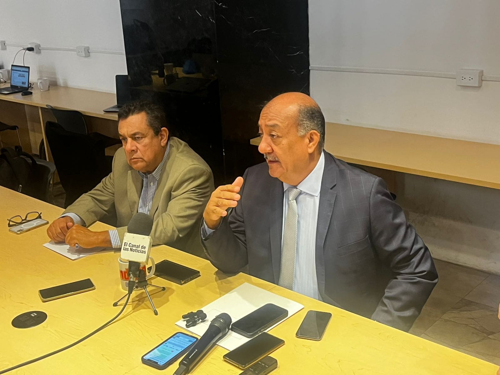 No prohibirán entrada a alumnos no vacunados: SEYD