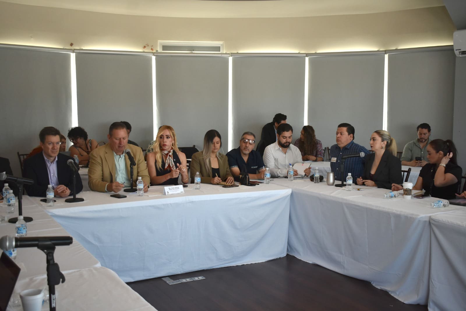 Instalan mesa de trabajo para reforma a la Ley de Alcoholes