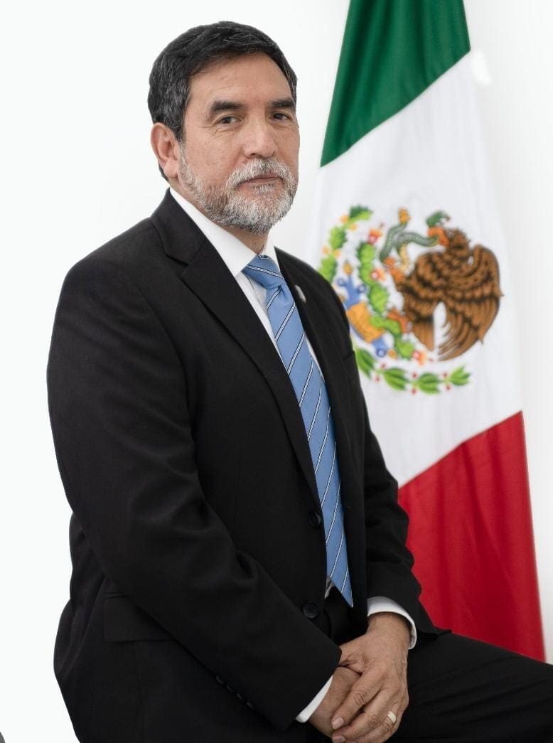 César Komaba ratificado en asamblea dominical
