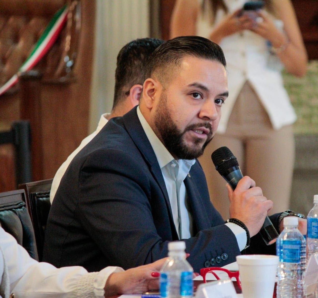 Se nota el despilfarro del gobierno federal al presentar paquete económico 2026