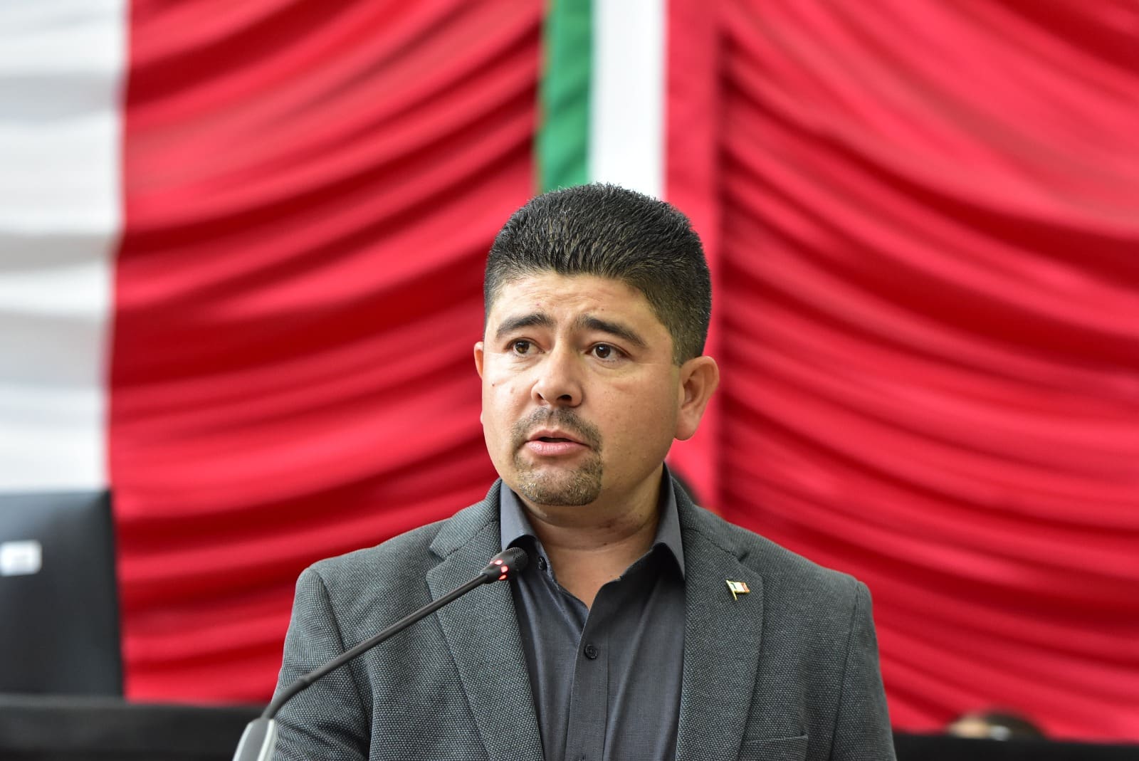Aprueban cárcel para quien dé entrada a ganado enfermo al Estado
