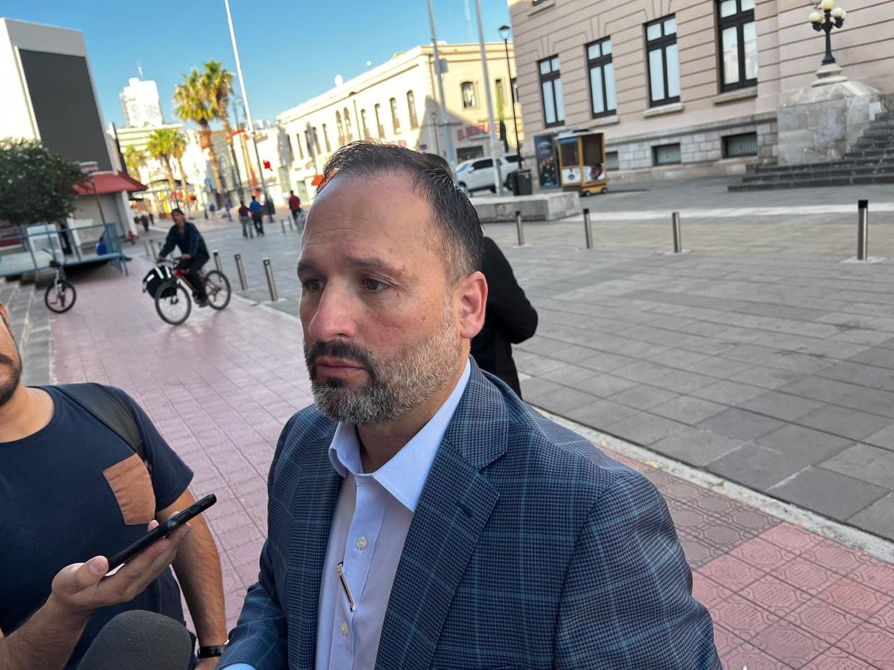 Llama De la Peña a no polemizar tema de inversión en infraestructura 