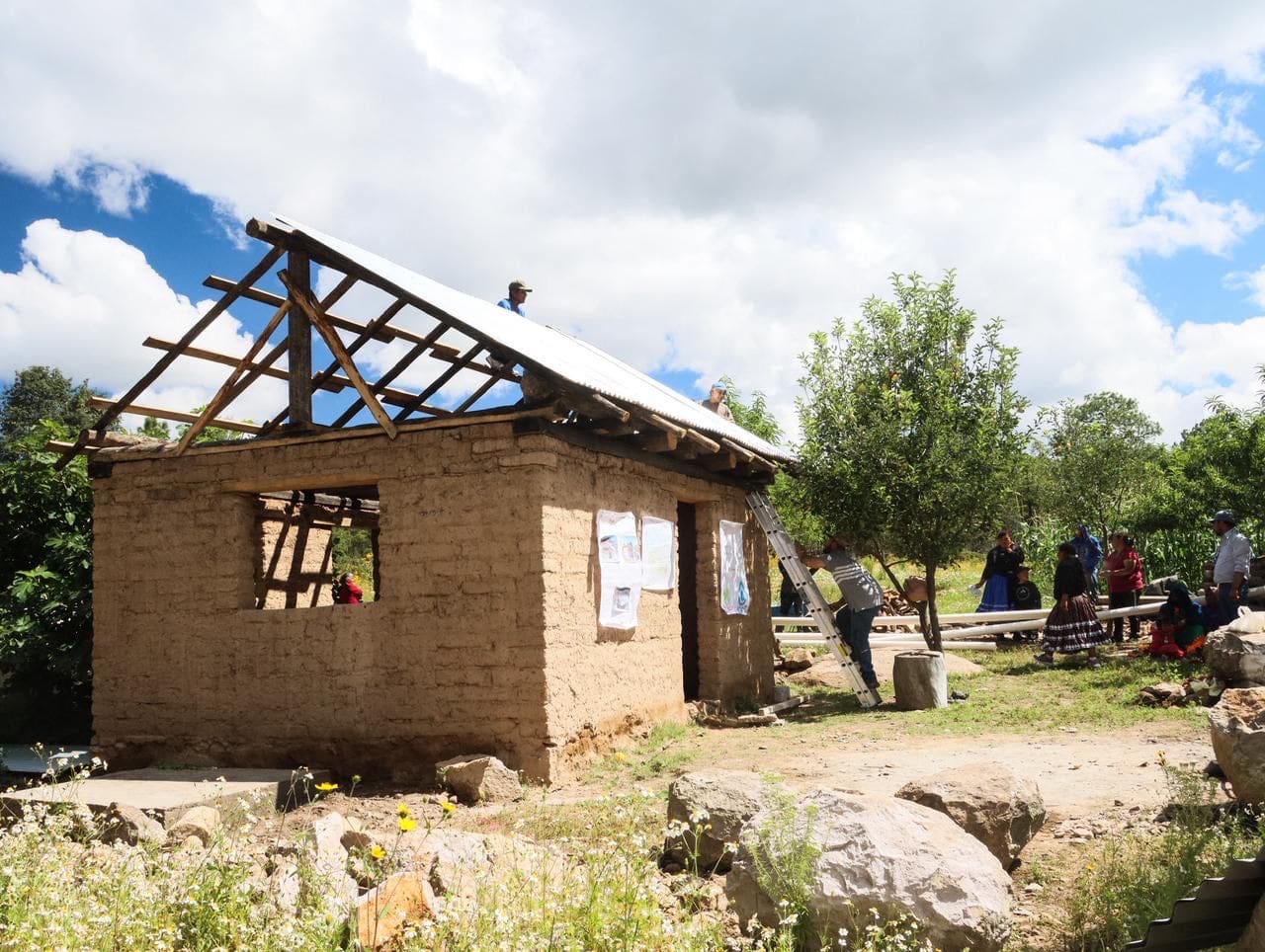 Instalan sistemas de captación pluvial para familias de Bocoyna