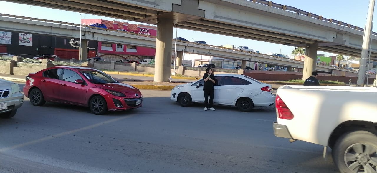 Caos vial en Canal e Independencia