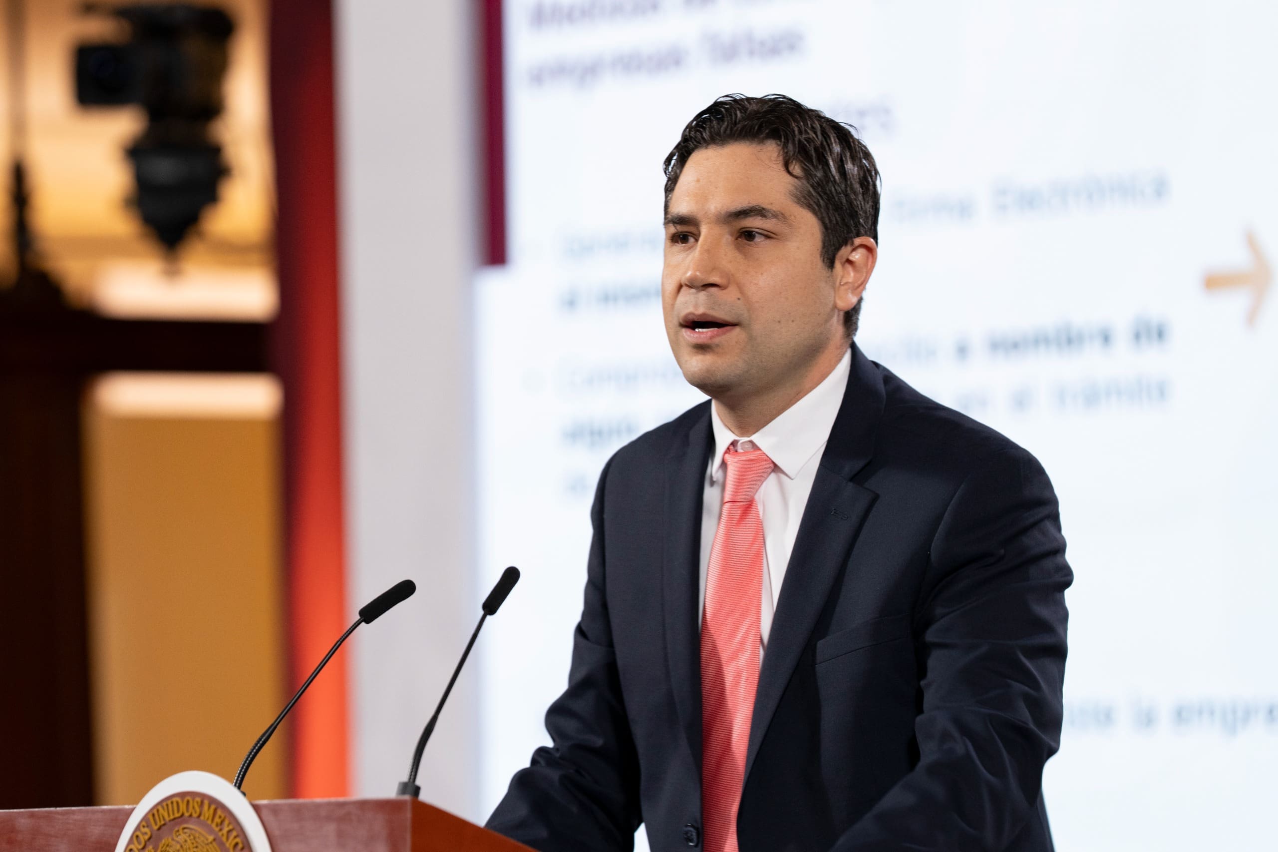 Gobierno federal reporta recaudación histórica; ingresos tributarios crecen 9.1%