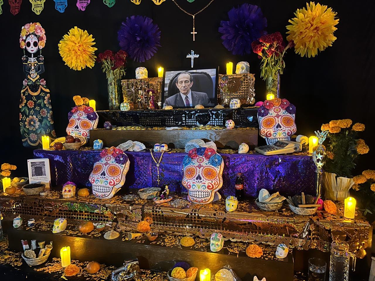 Inaugura Hacienda altar en honor a Antonio Ortiz Mena