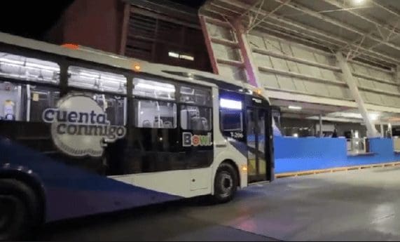 Inician operaciones nuevos camiones para Bowí