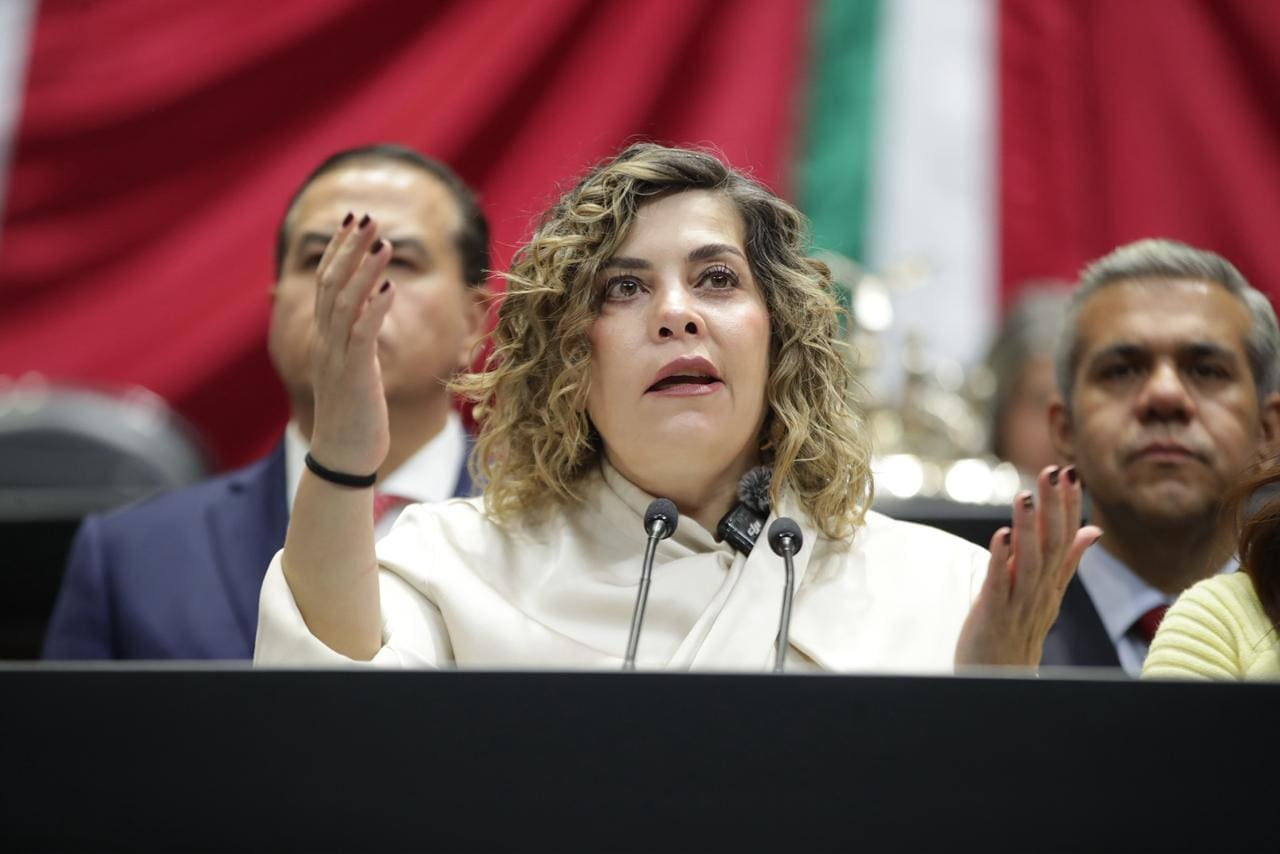 Lilia Aguilar sostiene que Salinas Pliego evasor por 17 años y en EUA enfrenta demandas fiscales