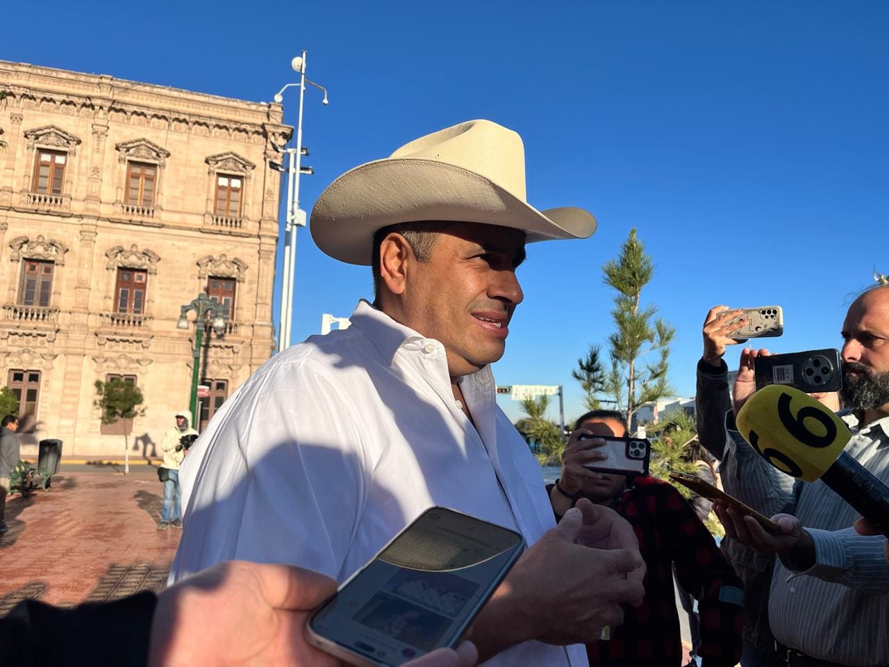 Buscan desarticular el movimiento de agricultores: Lozoya