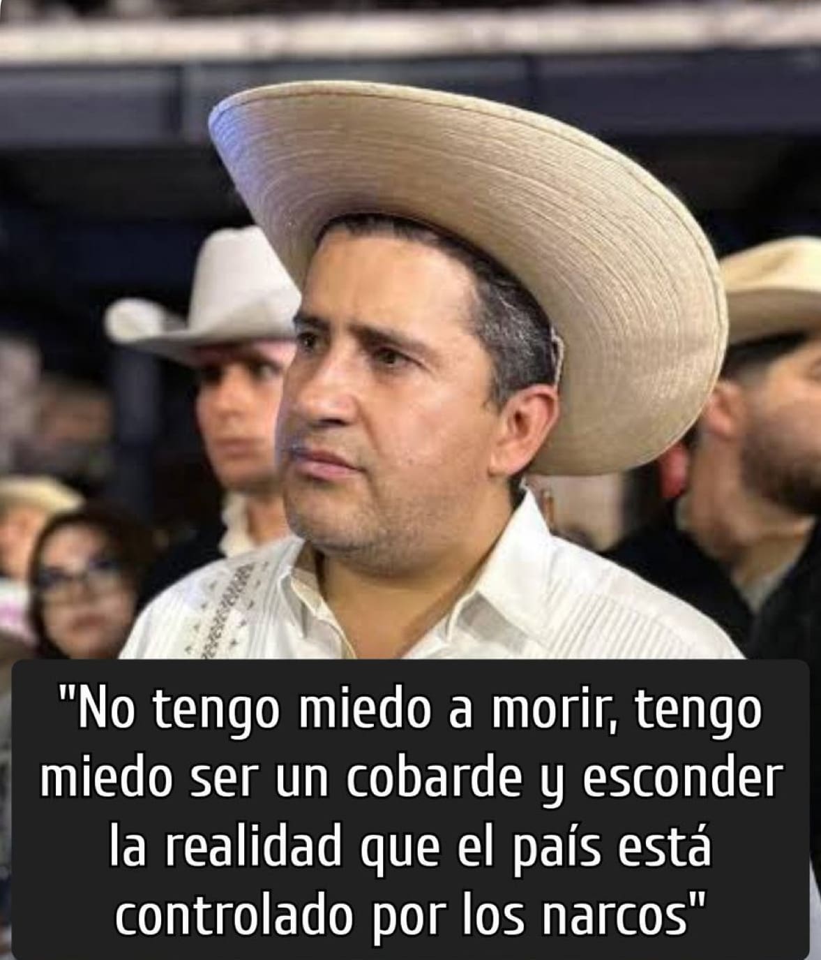 Asesinan al alcalde de Uruapan, Carlos Manzo, durante un evento público