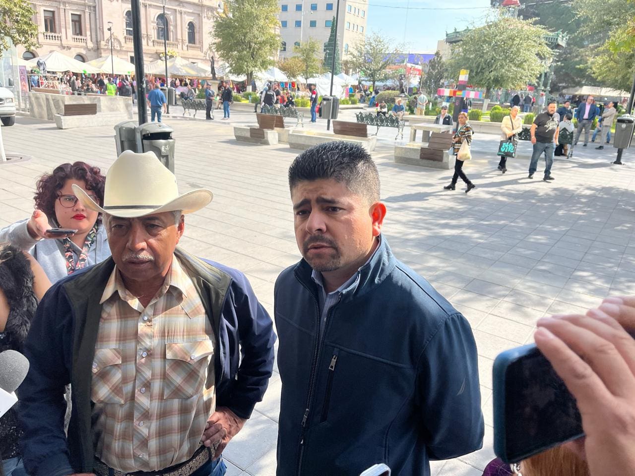 Protesta continúa; acuerdo con Segob fue un engaño: Arturo Zubía y Saúl Mireles 