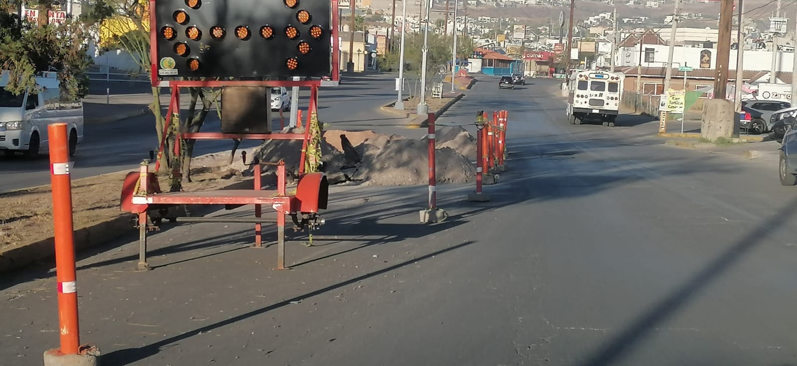 Precaución en Francisco Villa por obras de la JMAS