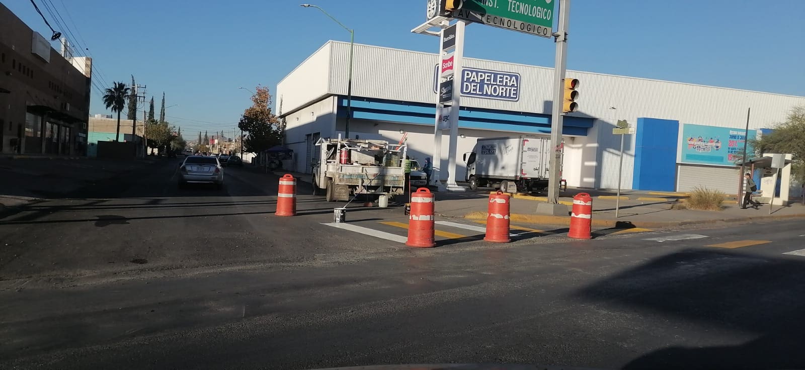 Reabren circulación en avenida Mercurio; continúa pintado de pasos peatonales