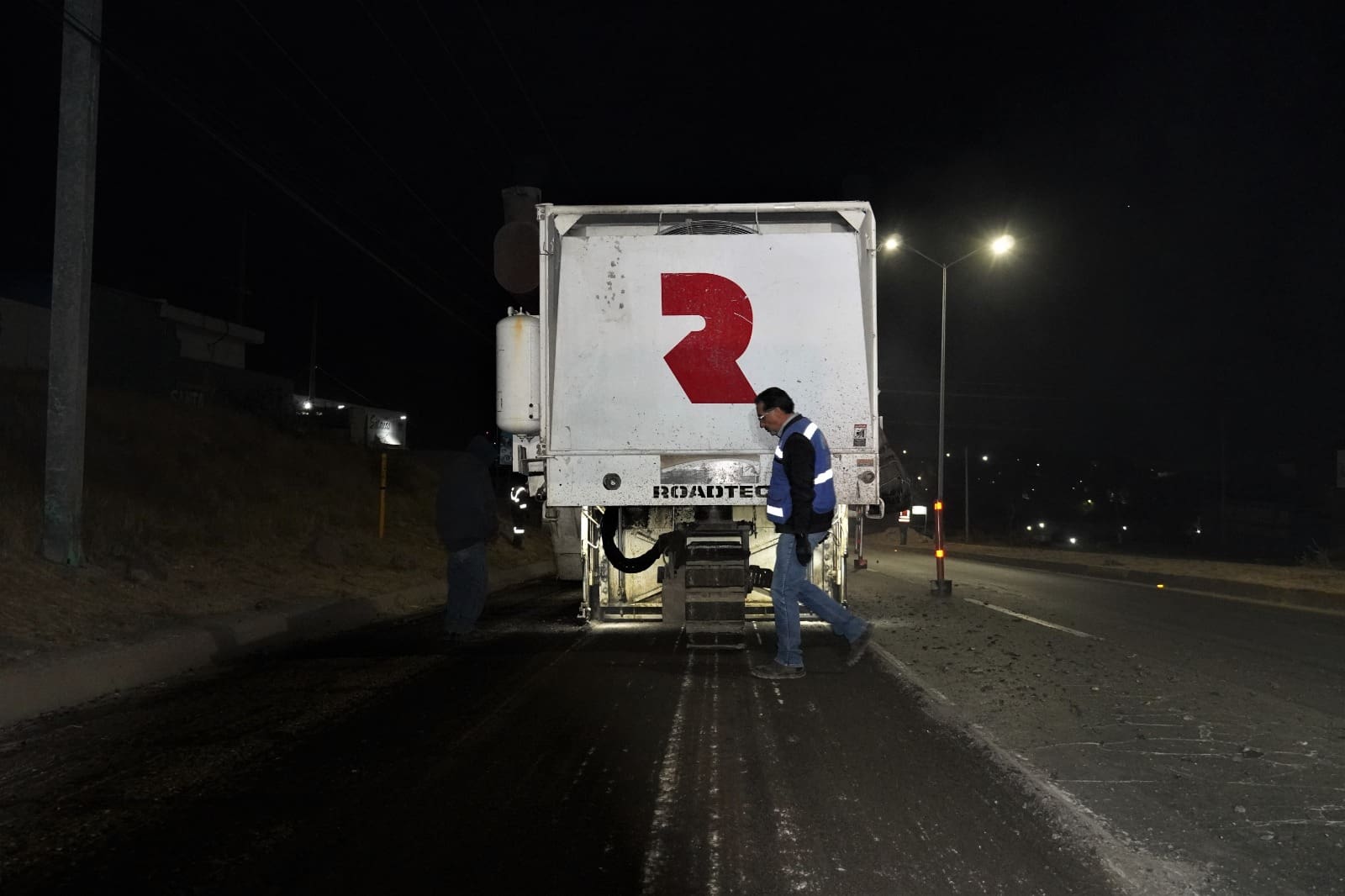 Arrancan recarpeteo en la salida a Cuauhtémoc