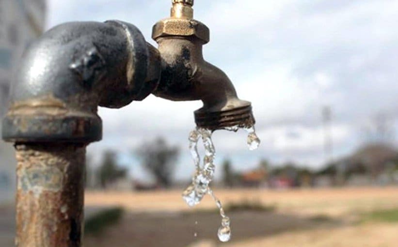 El reclamo por la falta de agua comienza a subir de tono en Chihuahua capital.
