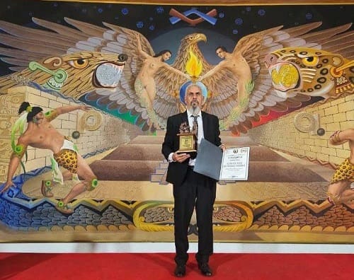 Recibe chihuahuense Juan de Dios Quiñones el Premio “Luchador Olmeca”