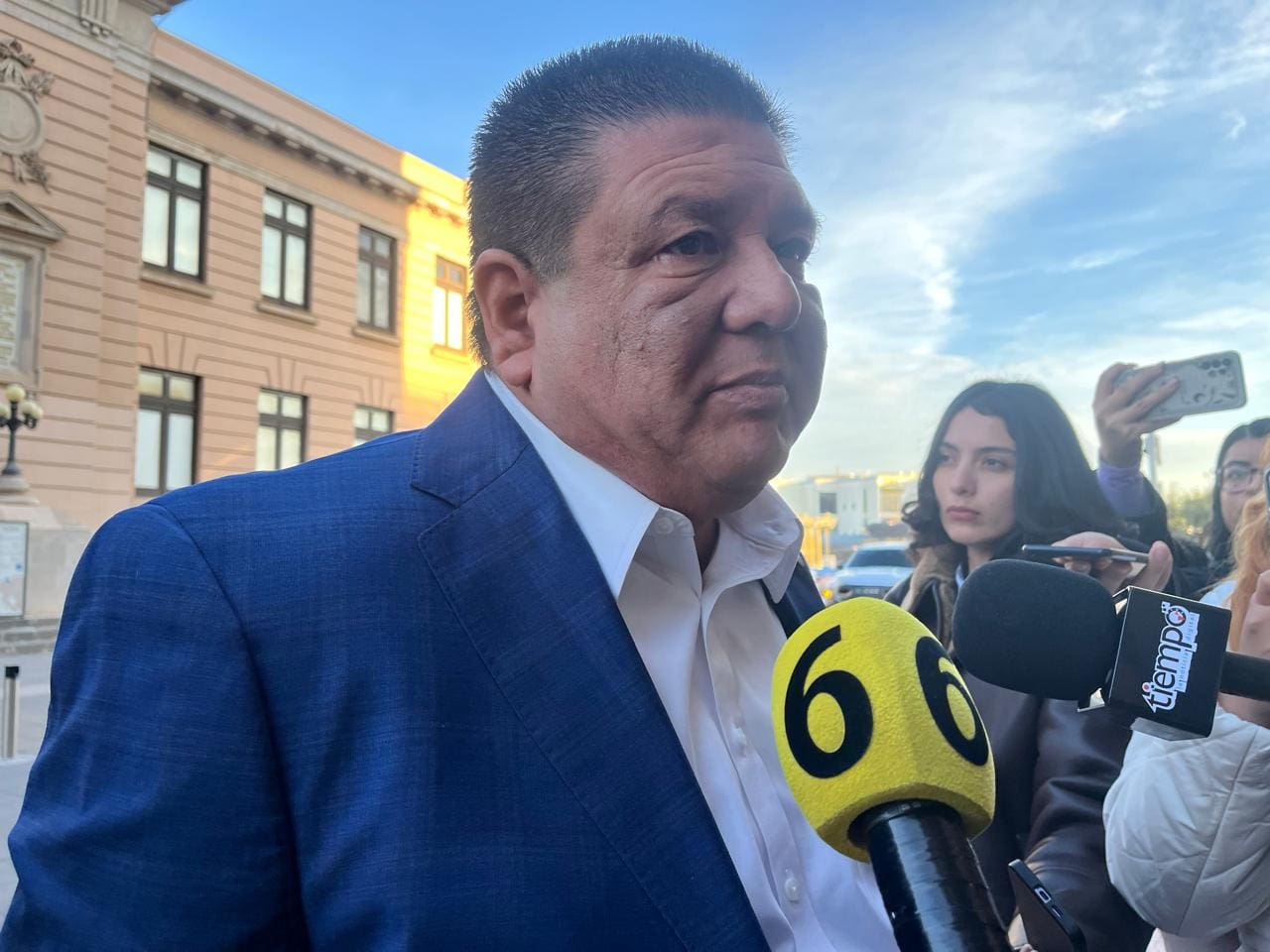 Jáuregui niega involucramiento de gobernadora en caso Duarte; lo califica como «propaganda»