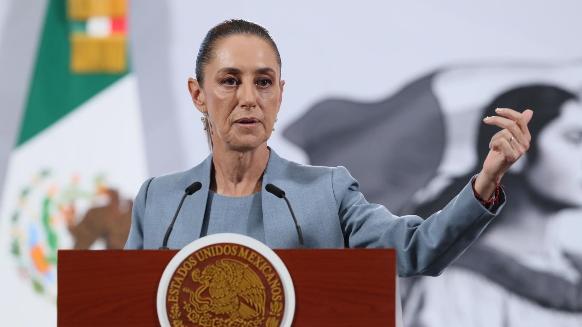 Sheinbaum pospone envío de reforma electoral al Congreso