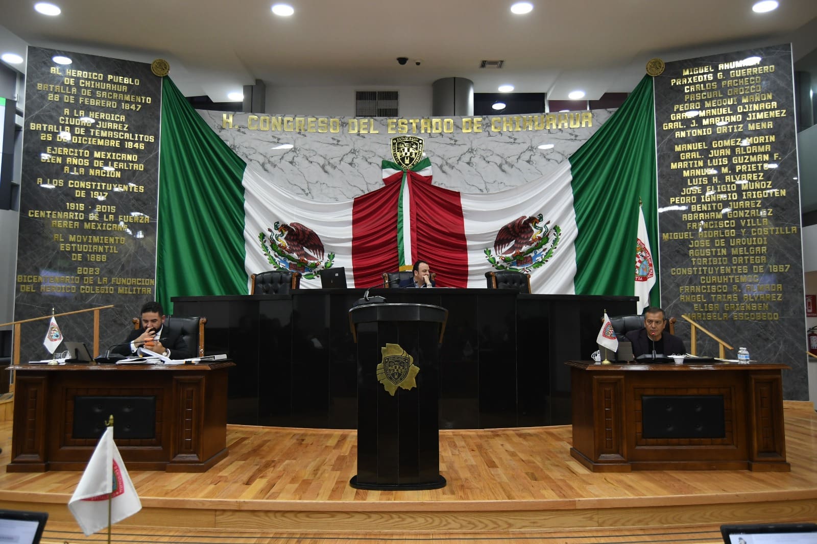 Aprueba Congreso contratación de crédito por tres mil millones de pesos