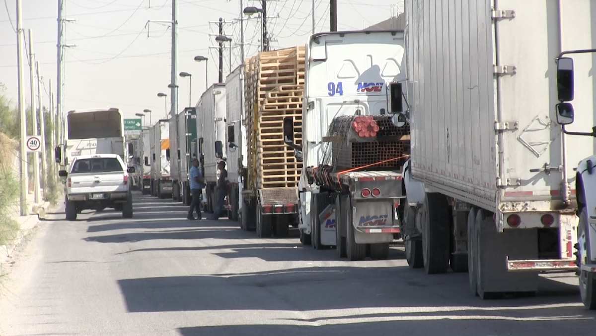 Cierran puente internacional en Ciudad Juárez por aprobación de la Ley de Aguas