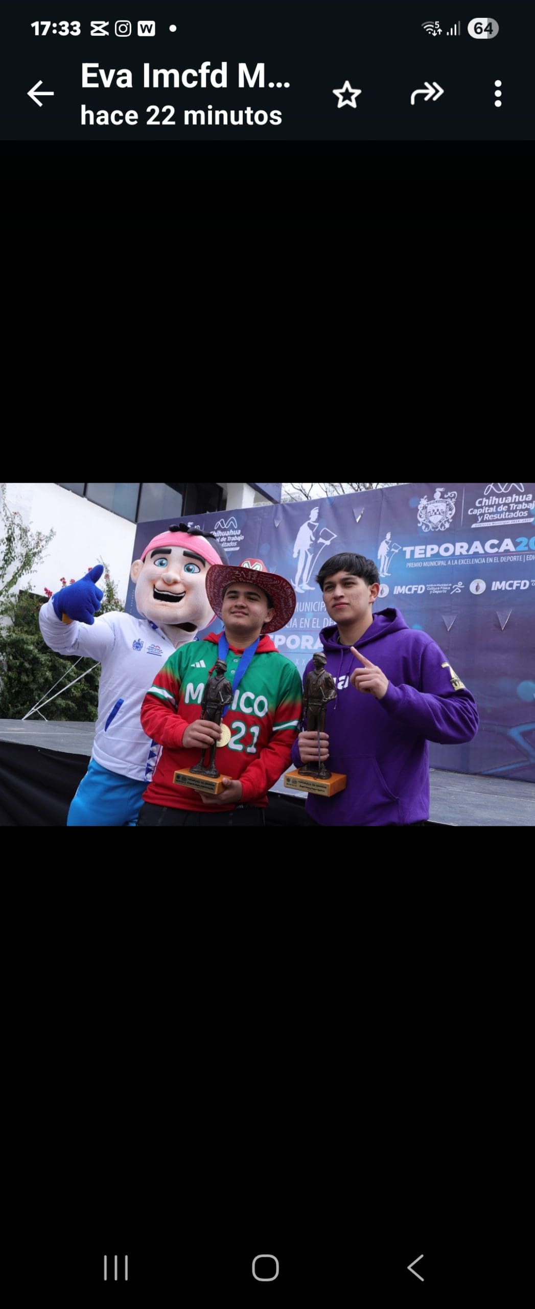 Desfilan las y los deportistas ganadores del Premio Teporaca 2025