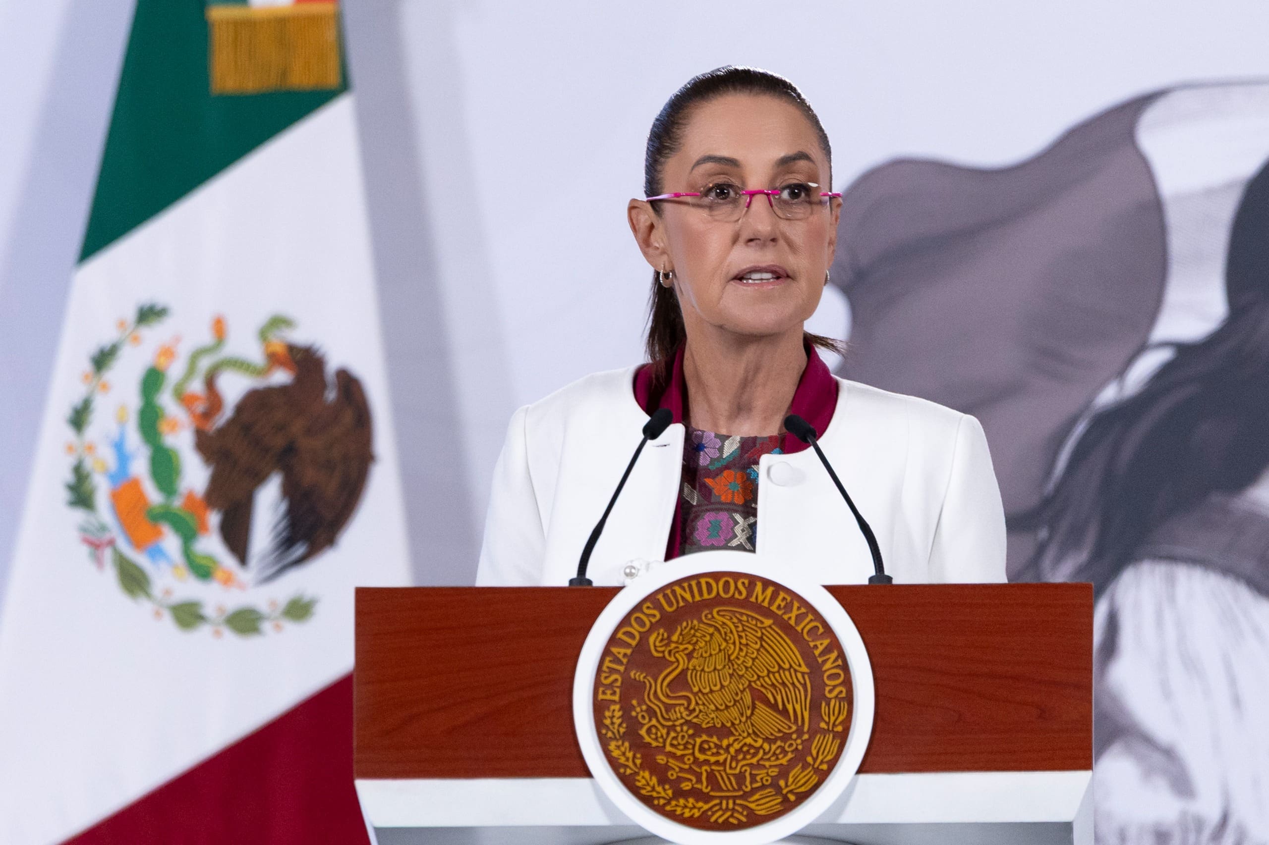 Intervención nunca ha traído democracia ni estabilidad: Sheinbaum