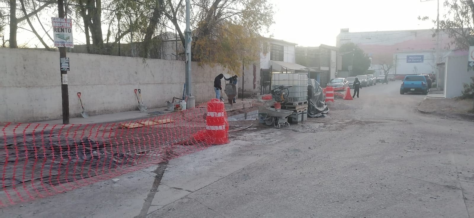 Continúan obras y cierres viales a espaldas del Hospital General