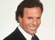 Julio Iglesias rechaza acusaciones y solicita archivo de investigación en España