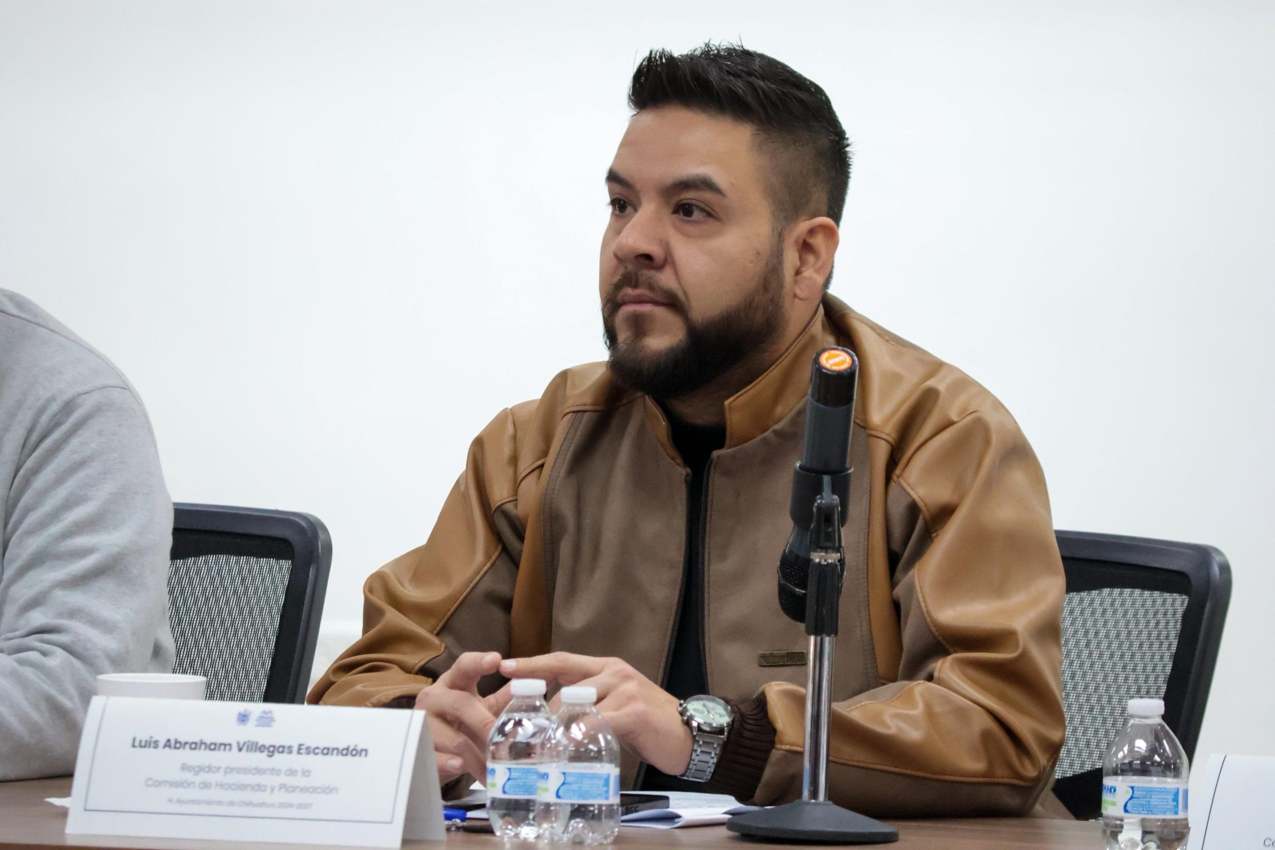 Luis Villegas destaca los beneficios del Proyecto de construcción integral de Protección animal