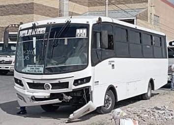 La ruta «Pistolas Meneses» se corta a la salida de universitarios de su última clase