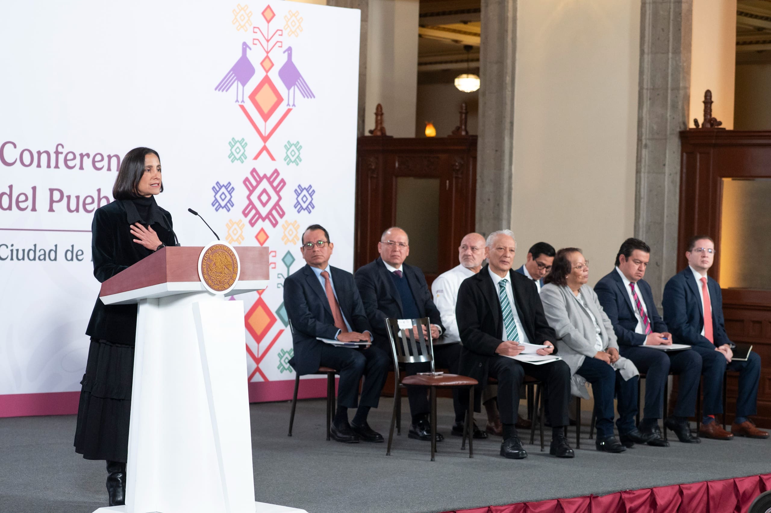 Pemex reduce su deuda en 20% por primera vez