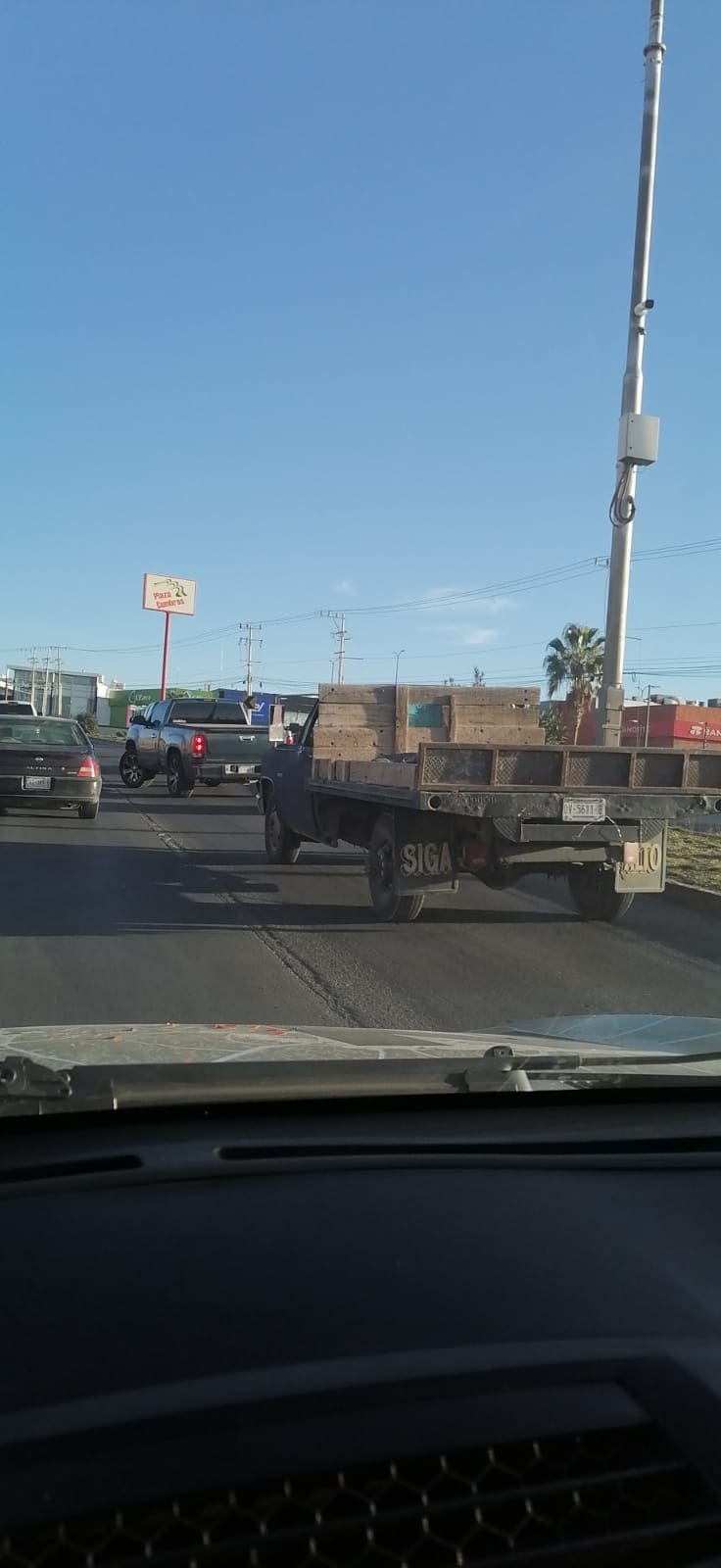 Reporta unidad móvil choque múltiple en el Periférico de la Juventud