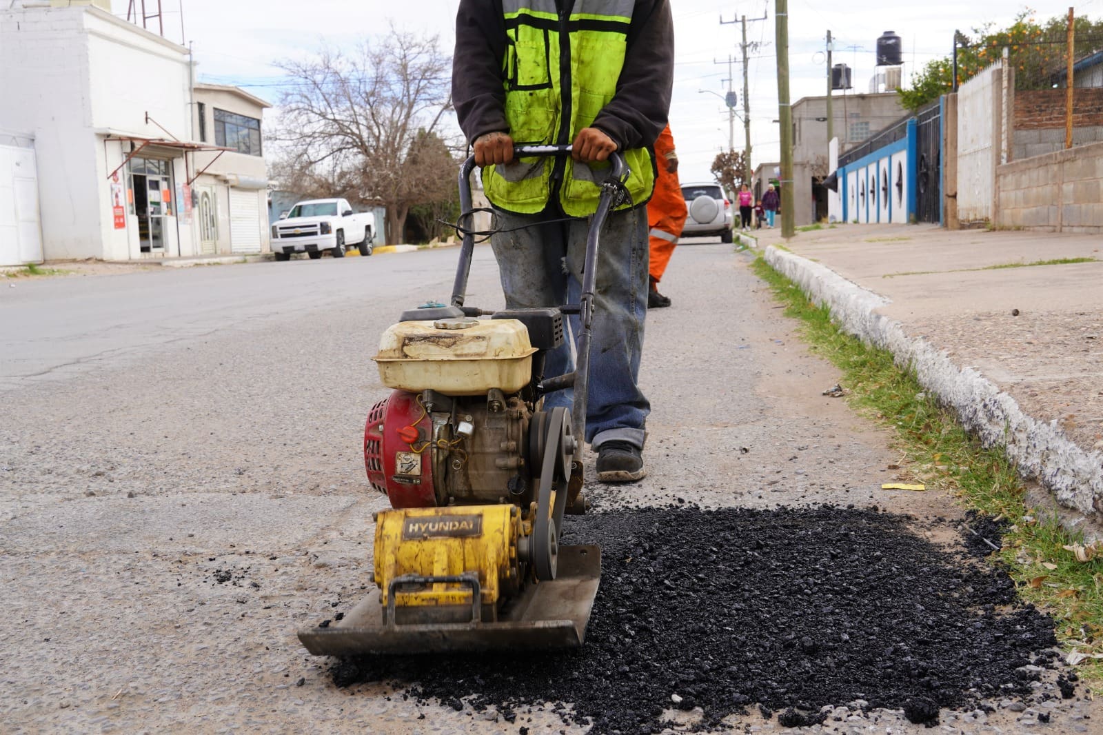 Reportan más de 3 mil baches atendidos en la última semana