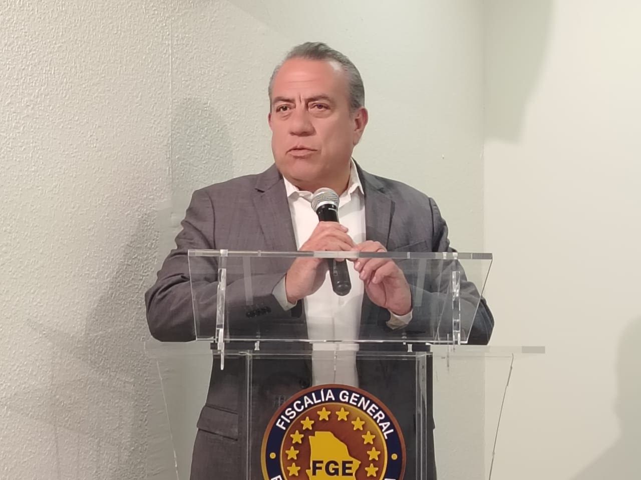 Incendio de camión y bloqueos fueron por disputa entre grupos criminales: Fiscalía