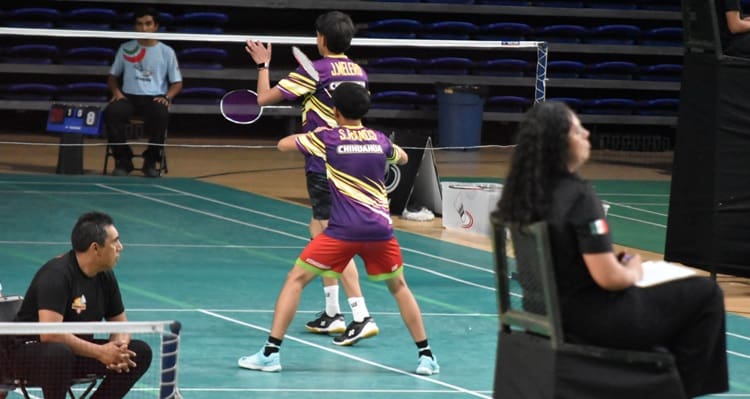 Regresan jugadores de Badminton con su boleto al Nacional 2026