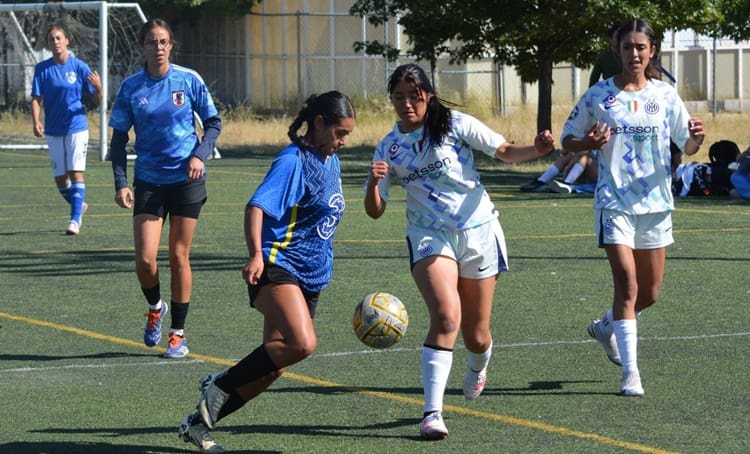 Emocionante arranque en el Torneo Interfacultades +UACh 2026