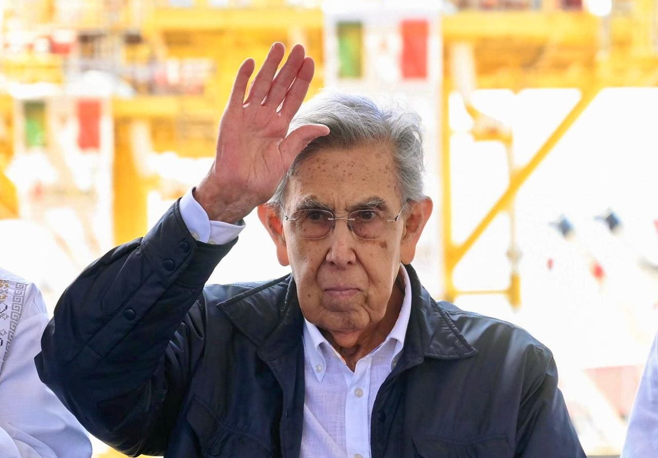 Nombran a Cuauhtémoc Cárdenas presidente de nueva comisión consultiva de Pemex