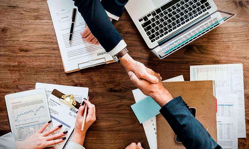 Bancos se comprometen a elevar crédito a 45% del PIB para 2030