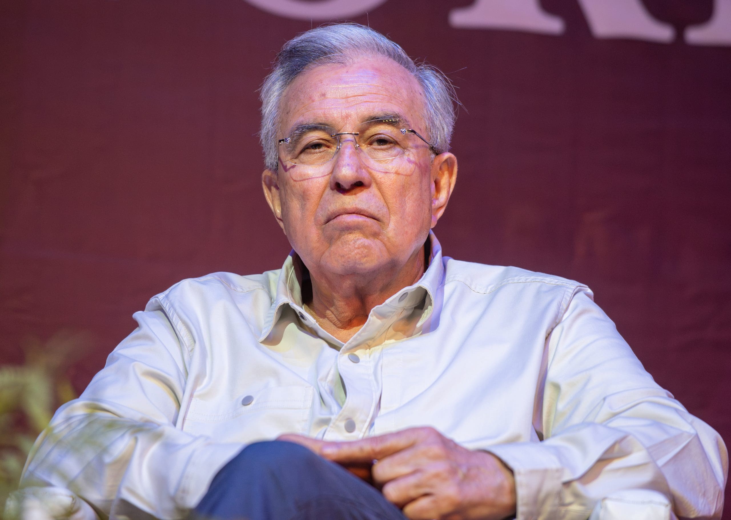 Bloqueo la UIF cuentas a Rocha Moya, hijos y 9 ex funcionarios de Sinaloa 