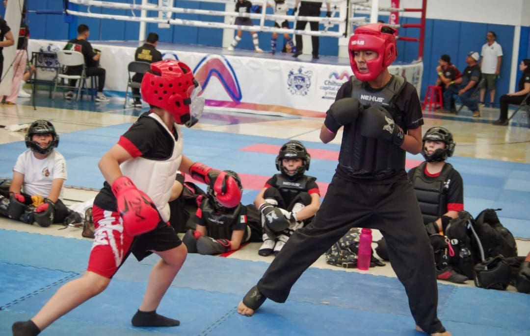 Peleadores de Chihuahua listos para participar en el Nacional de Kickboxing en el deportivo Tricentenario