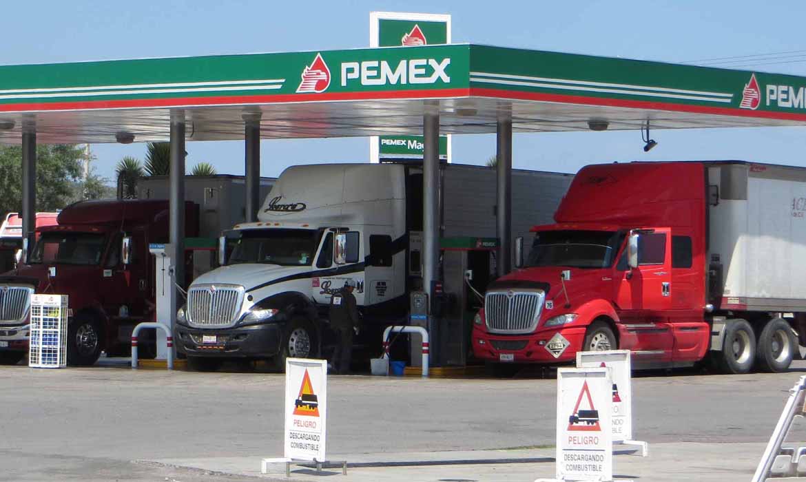 Ajustan precio del diésel a 27 pesos