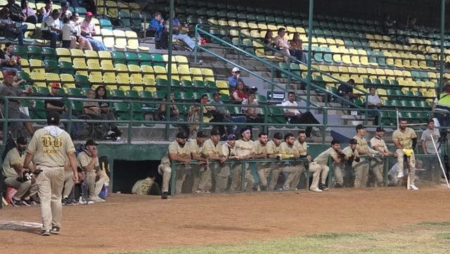 Sufre descalabro Dorados de visita ante Mazorqueros