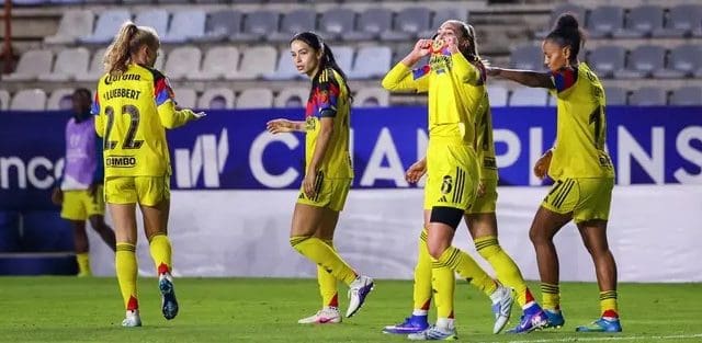 América femenil hace historia en la Concacaf
