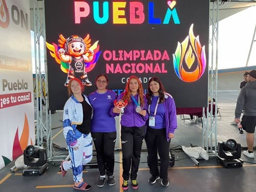 Chihuahuense hace historia en Luchas Asociadas