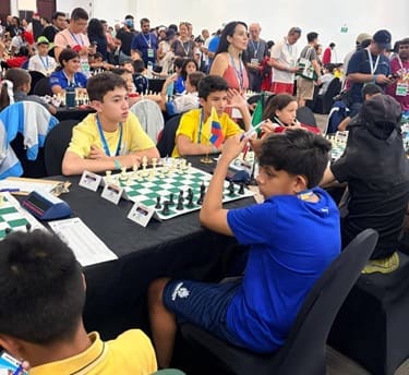 Ajedrecista Kenneth Alba conquista Panamericano