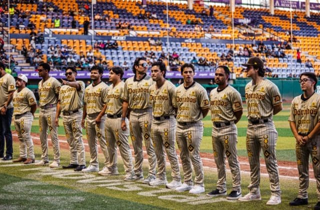 Dorados se preparan para el Estatal de Beisbol