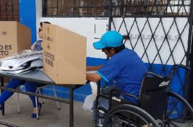 El INE adecuará accesibilidad de personas con discapacidad para que voten