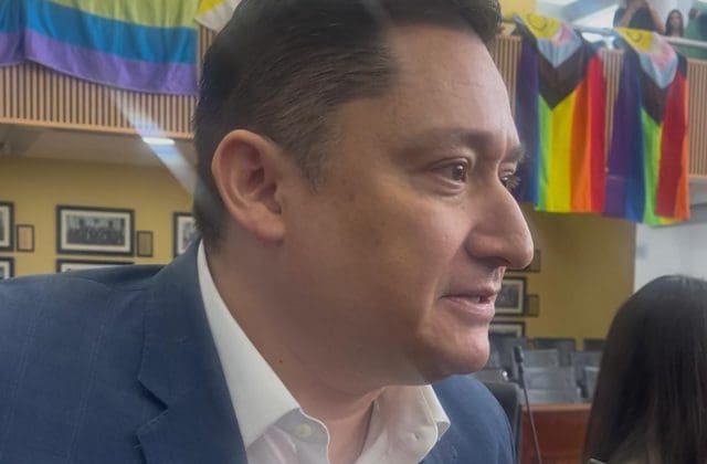Califica Alfredo Chávez manifestación en Congreso como «cortina de humo» 