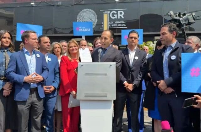Roberto Gil acusa “hostigamiento” de la FGR contra Maru Campos