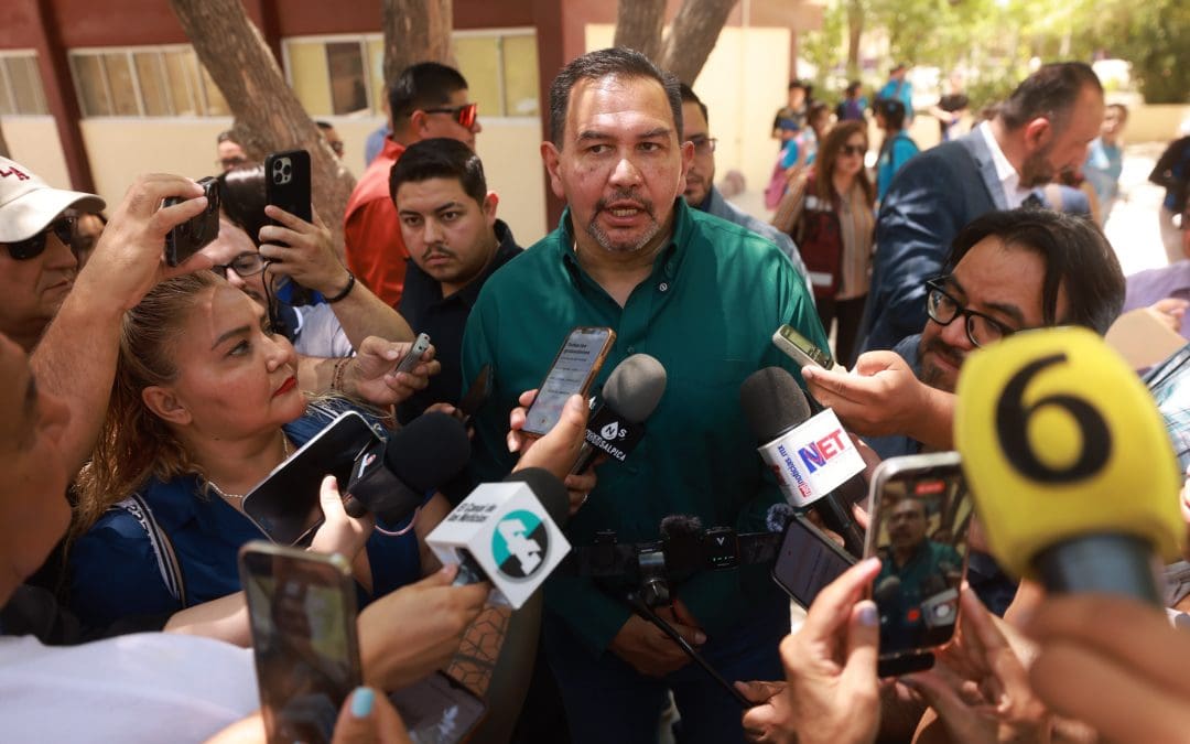 Ve Cruz Pérez Cuéllar dedicatoria en iniciativa del PAN rumbo al 2027